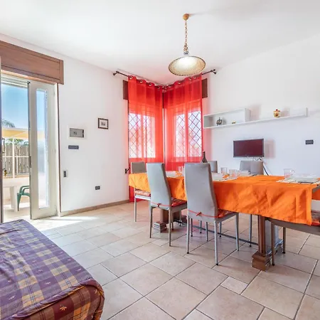 Villa Villa Girasole Marina di Mancaversa